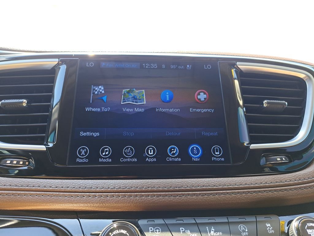 Used 2017 Black Chrysler Limited image 26