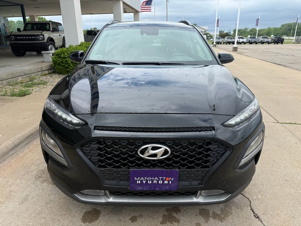 Used 2019 Ultra Black Pearl Hyundai SEL image 2