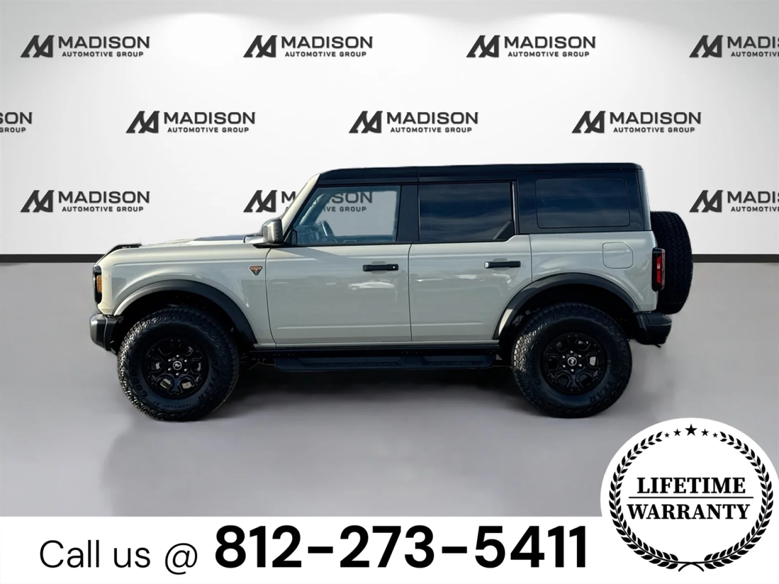 New 2025 Desert Sand Ford Badlands® image 8