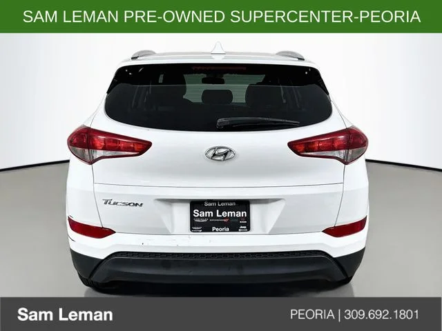 Used 2018 White Hyundai SEL image 6