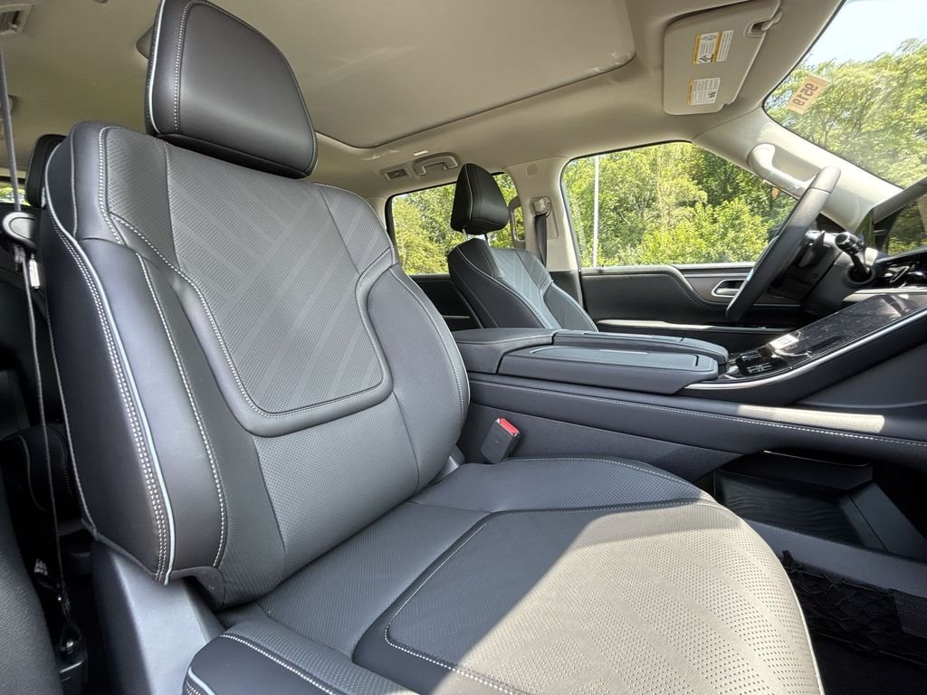 New 2027 DYNAMIC METAL INFINITI Luxe 4WD image 27