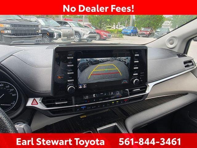 Certified Used 2023 WIND CHILL PEARL* Toyota  image 6