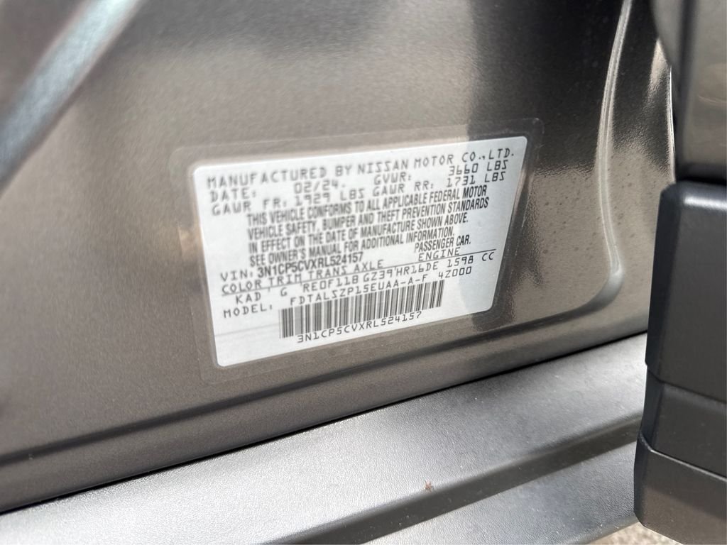 Used 2024 Gray Nissan SV image 16
