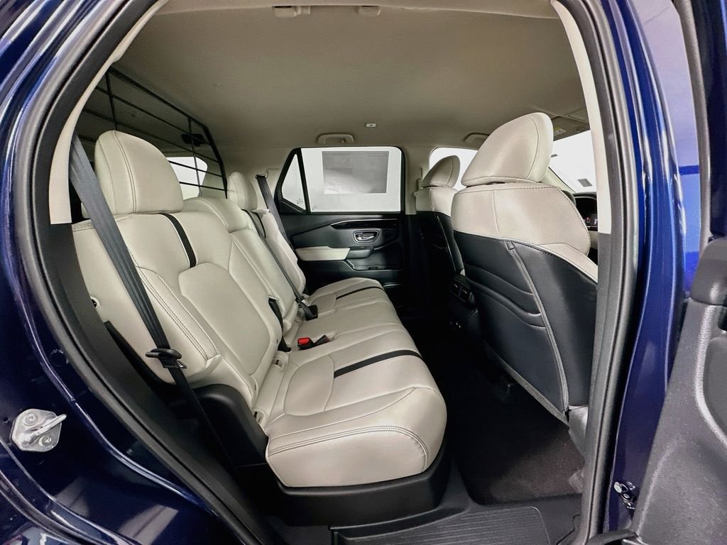 New 2026 Obsidian Blue Pearl Honda RTL image 27
