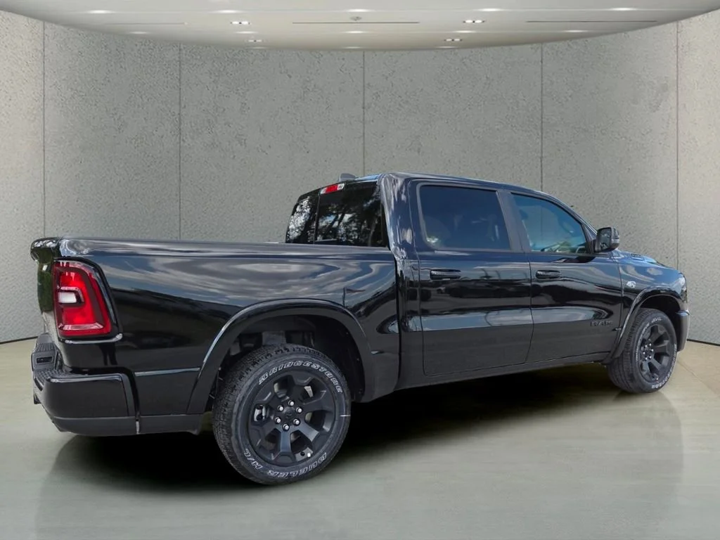 New 2026 Diamond Black Crystal Pearl-Coat Exterior Paint RAM Big Horn image 4
