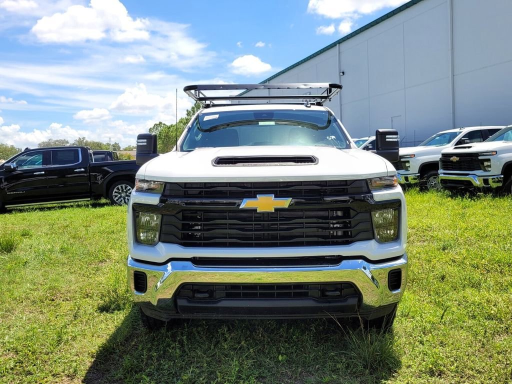New 2024 Summit White Chevrolet WT image 2