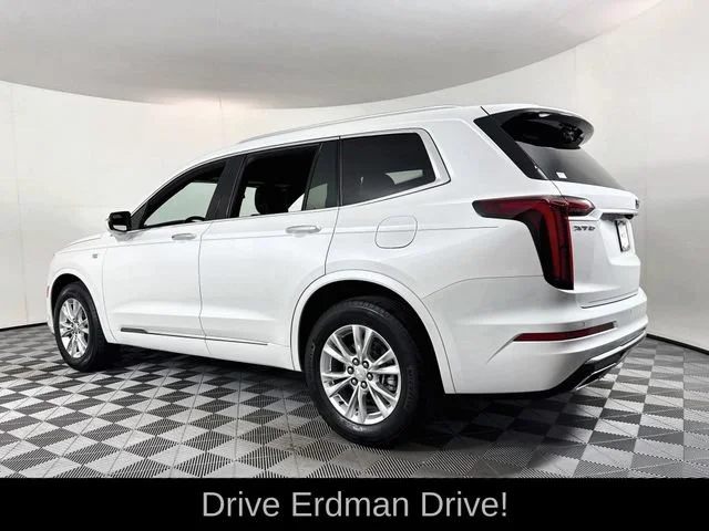 Certified Used 2024 Crystal White Tricoat Cadillac Luxury image 21