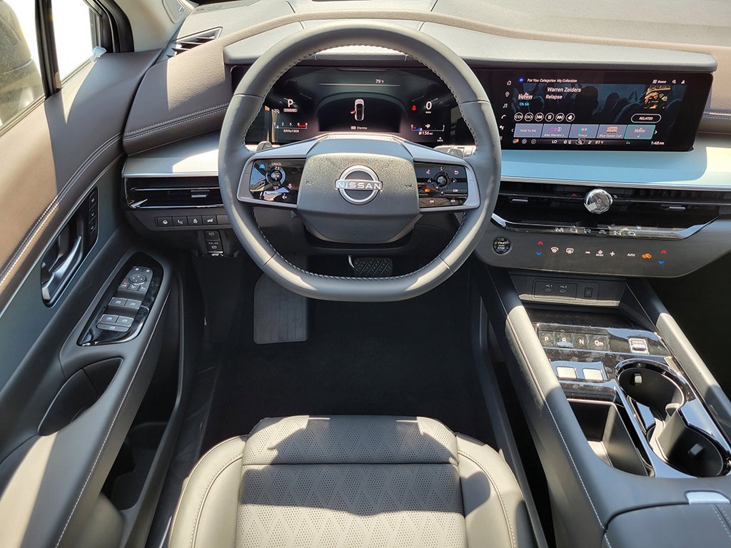 New 2026 Champagne Silver Metallic Nissan Platinum image 21