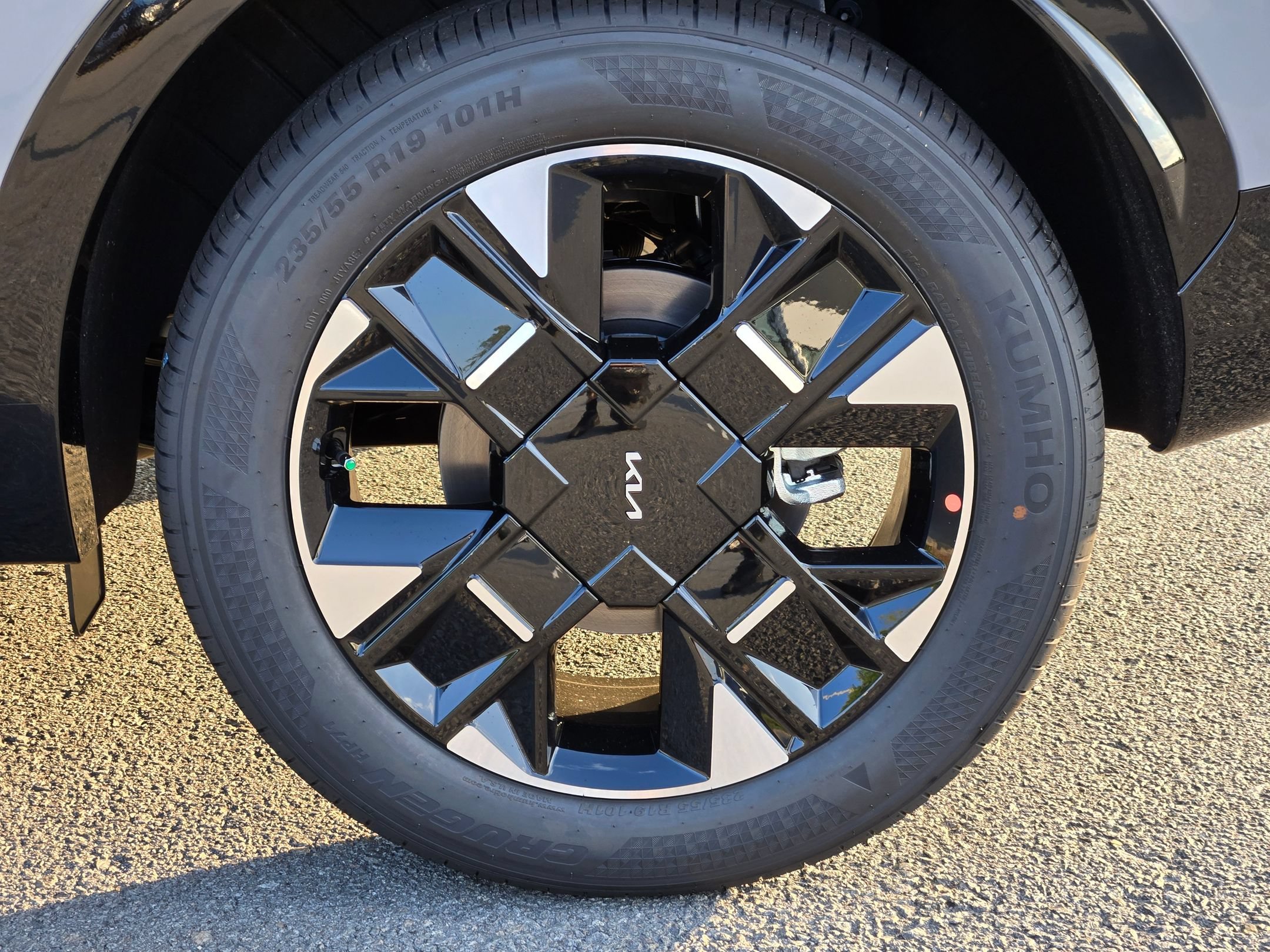 New 2027 Wolf Gray Kia SX-Prestige image 13