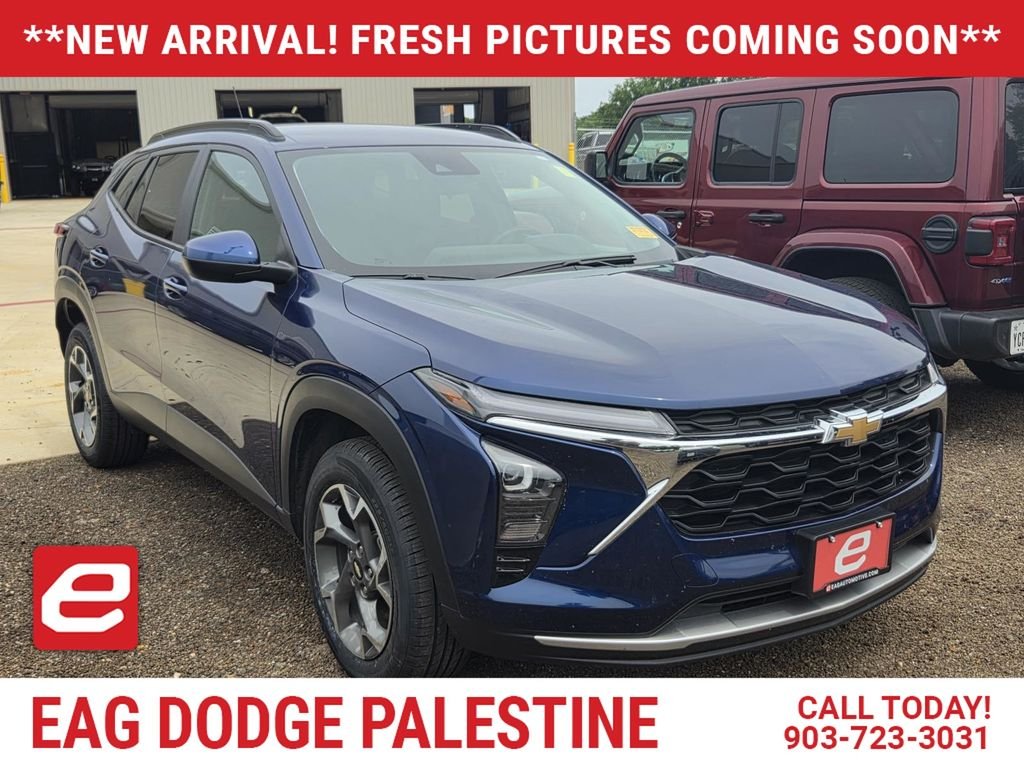 Used 2024 Blue Chevrolet LT image 1