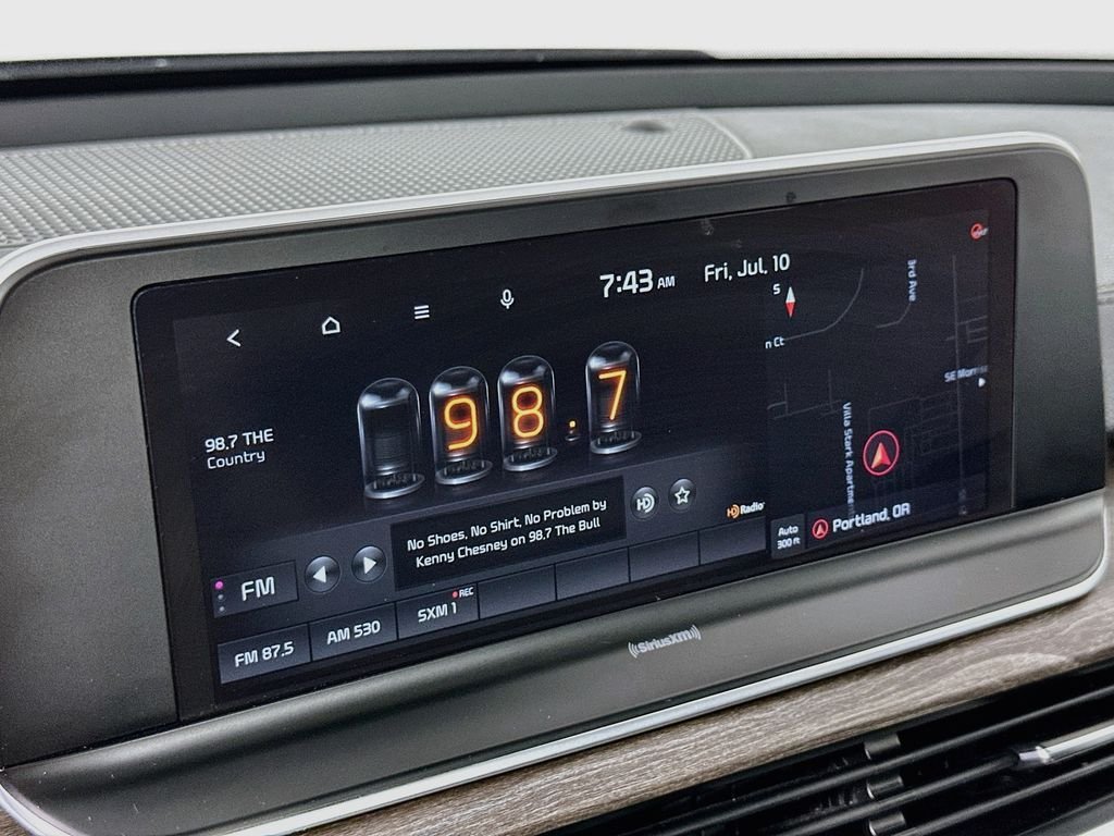 Used 2020 Ebony Black Kia EX image 16