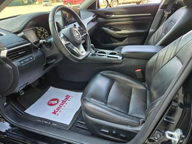 Used 2023 Black Nissan 2.5 SR image 10