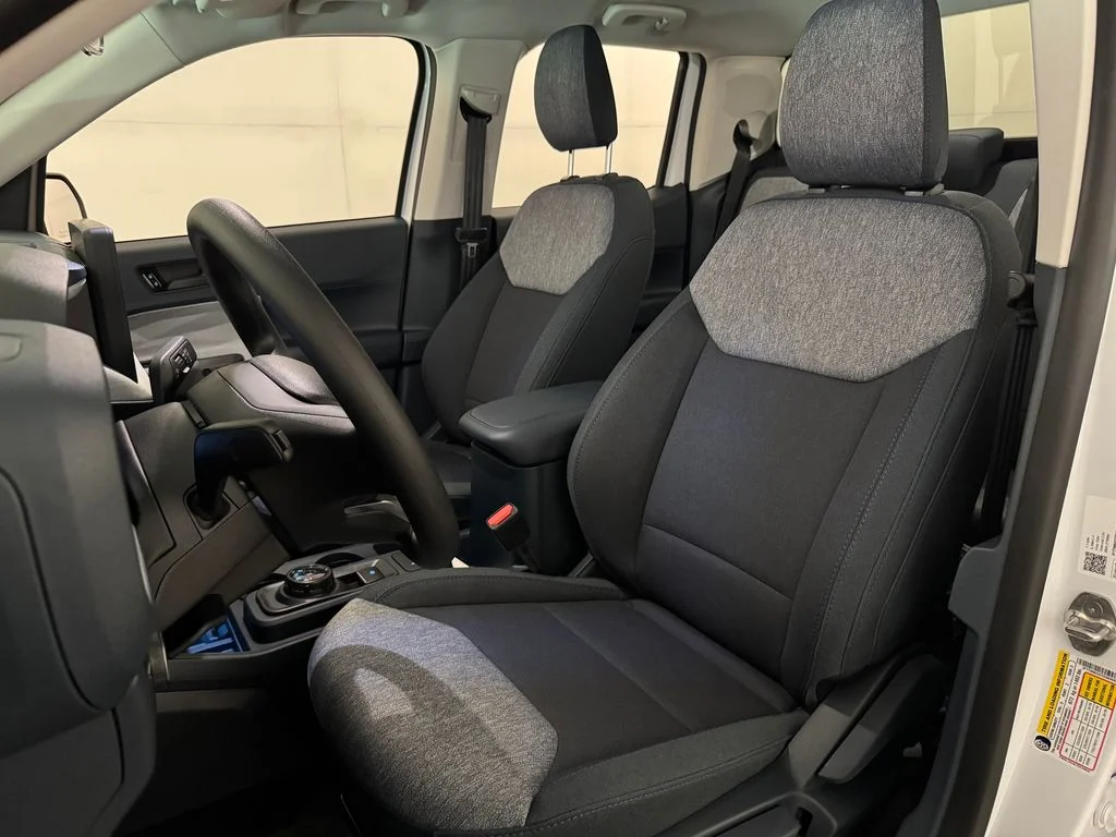 New 2026 White Ford XLT image 25