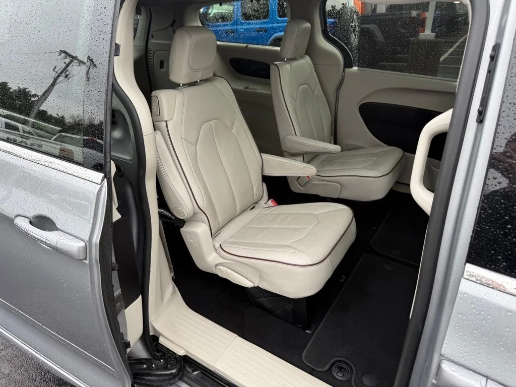 Certified Used 2017 Silver Chrysler Limited image 56