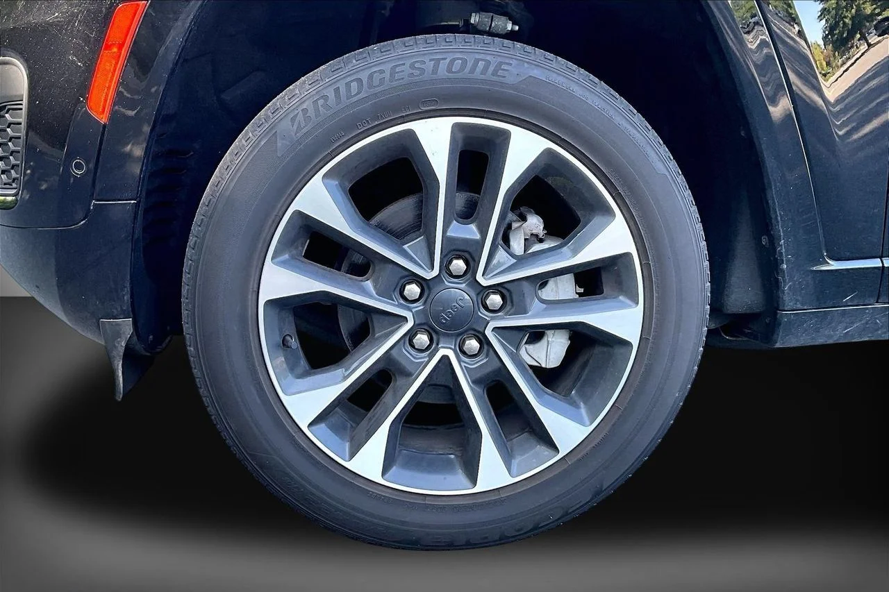 Certified Used 2023 Black Jeep Overland image 33