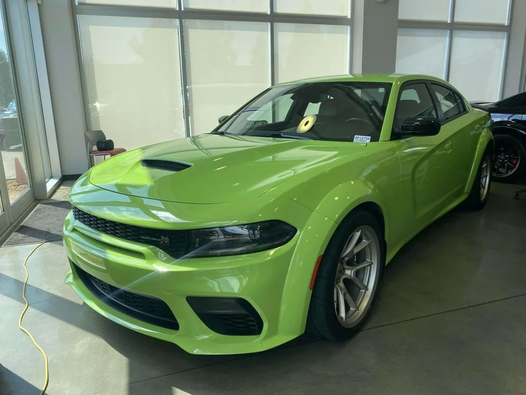 Used 2023 Green Dodge R/T Scat Pack Widebody image 2