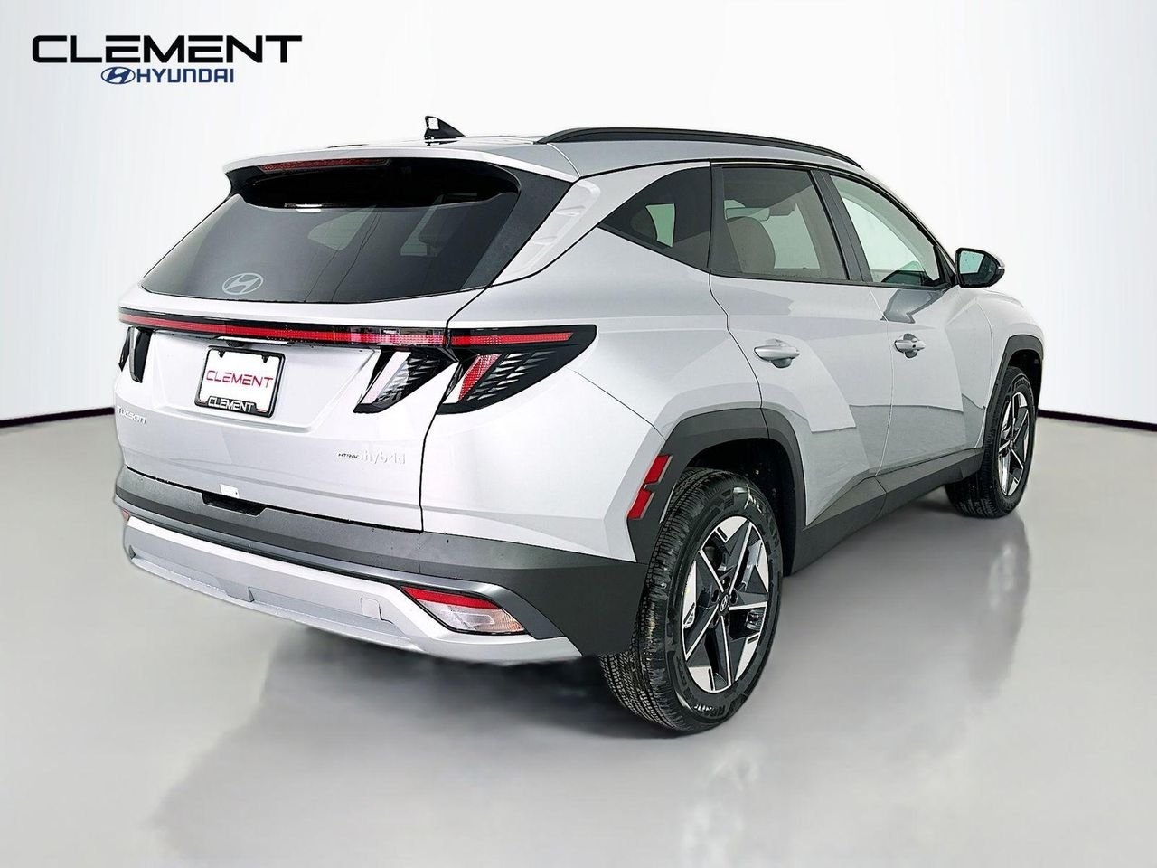 New 2026 Silver Hyundai SEL Convenience image 6