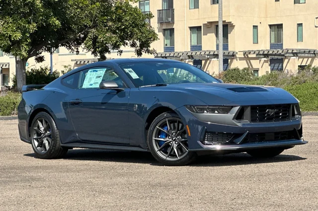 2026 Ford Mustang Dark Horse