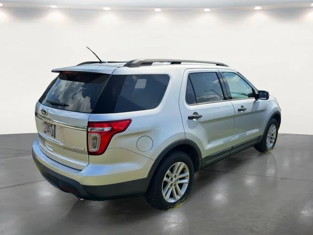 Used 2015 Silver Ford Base image 15