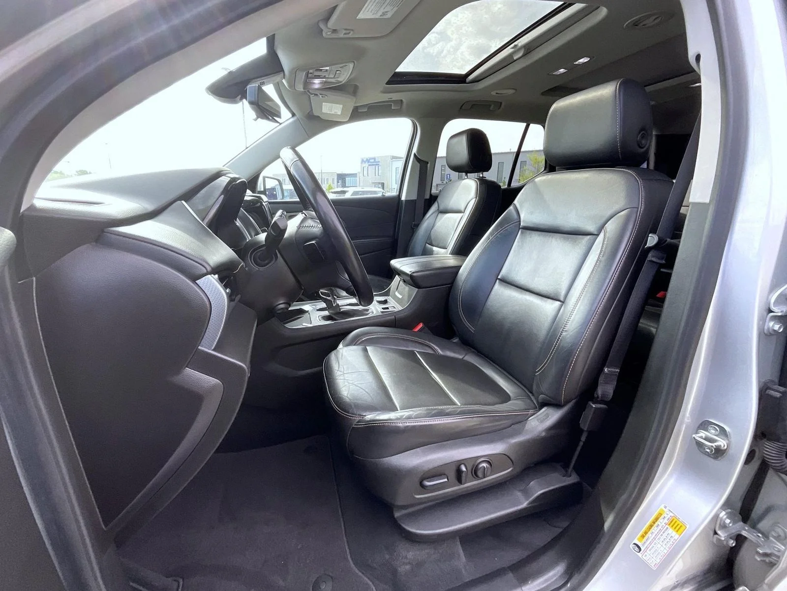 Used 2021 Silver Chevrolet Premier image 11