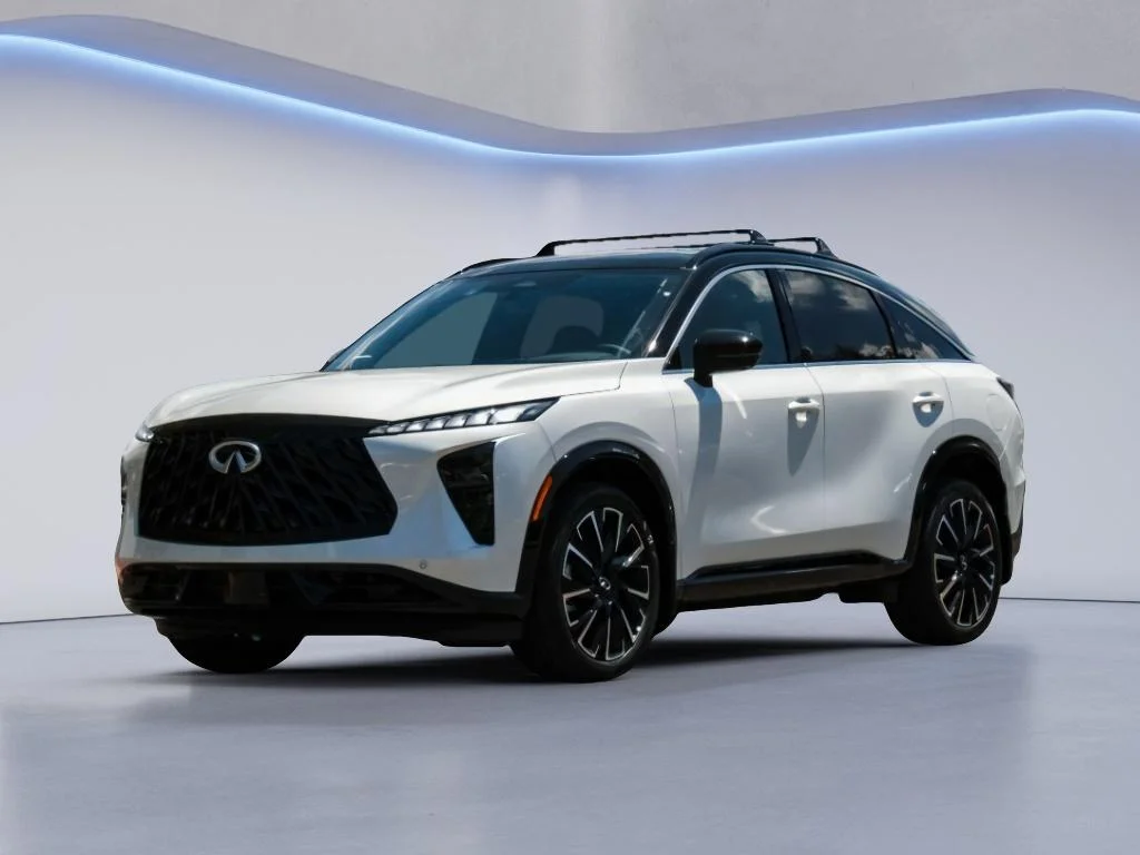 New 2027 2T RAD WHT INFINITI Autograph AWD image 1