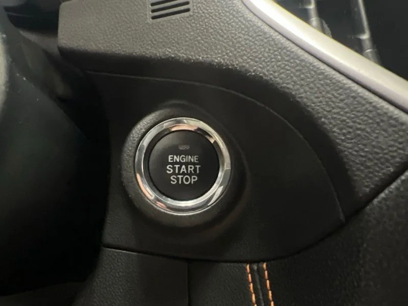 Used 2018 Silver Subaru 2.0i Limited image 25