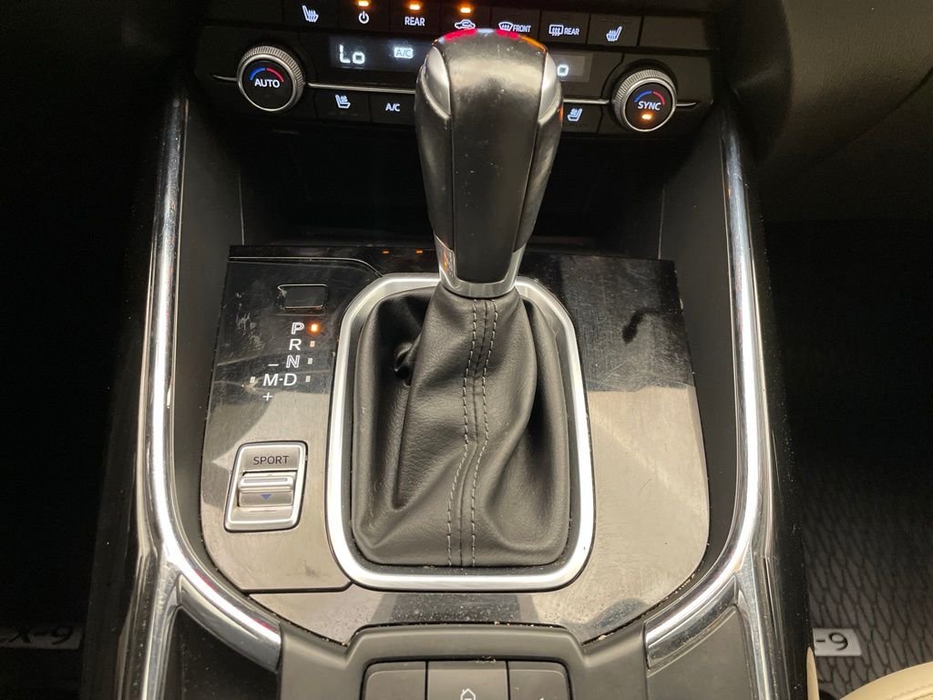 2022 Mazda CX-9 Touring Plus | CarEdge | CarEdge