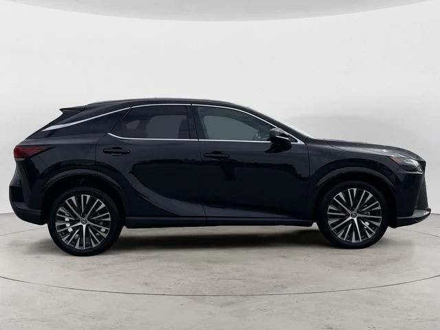 Used 2025 Black Lexus 350h Premium Plus image 4