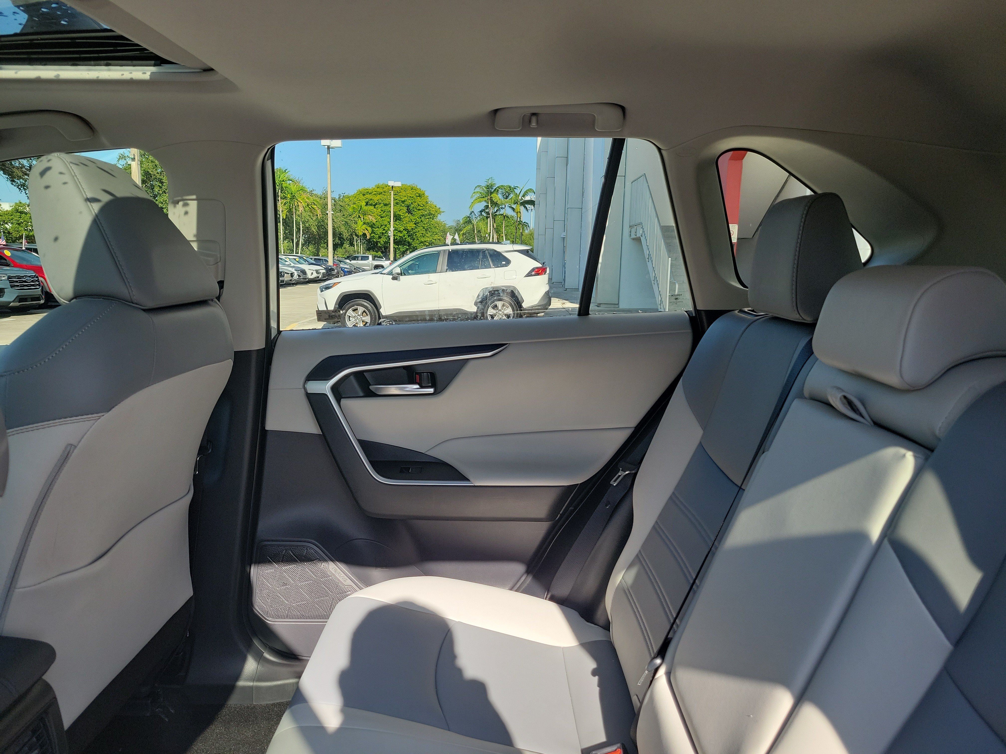 Certified Used 2025 Pearl Toyota XLE Premium image 15