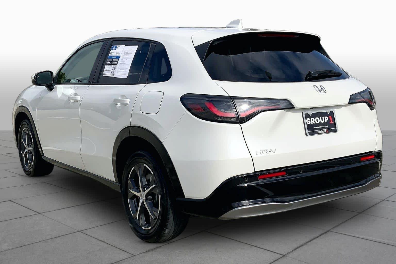 Used 2023 Platinum White Pearl Honda EX-L image 12