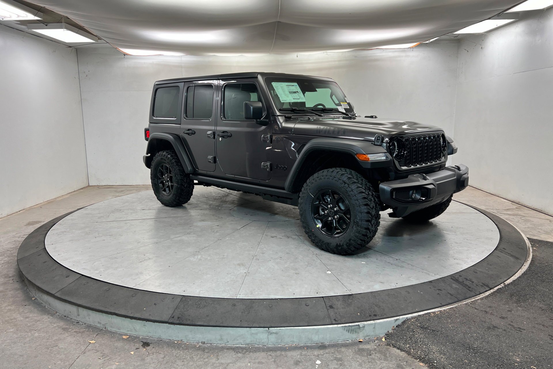 New 2026 Granite Crystal Metallic Clear-Coat Exterior Paint Jeep Willys image 8