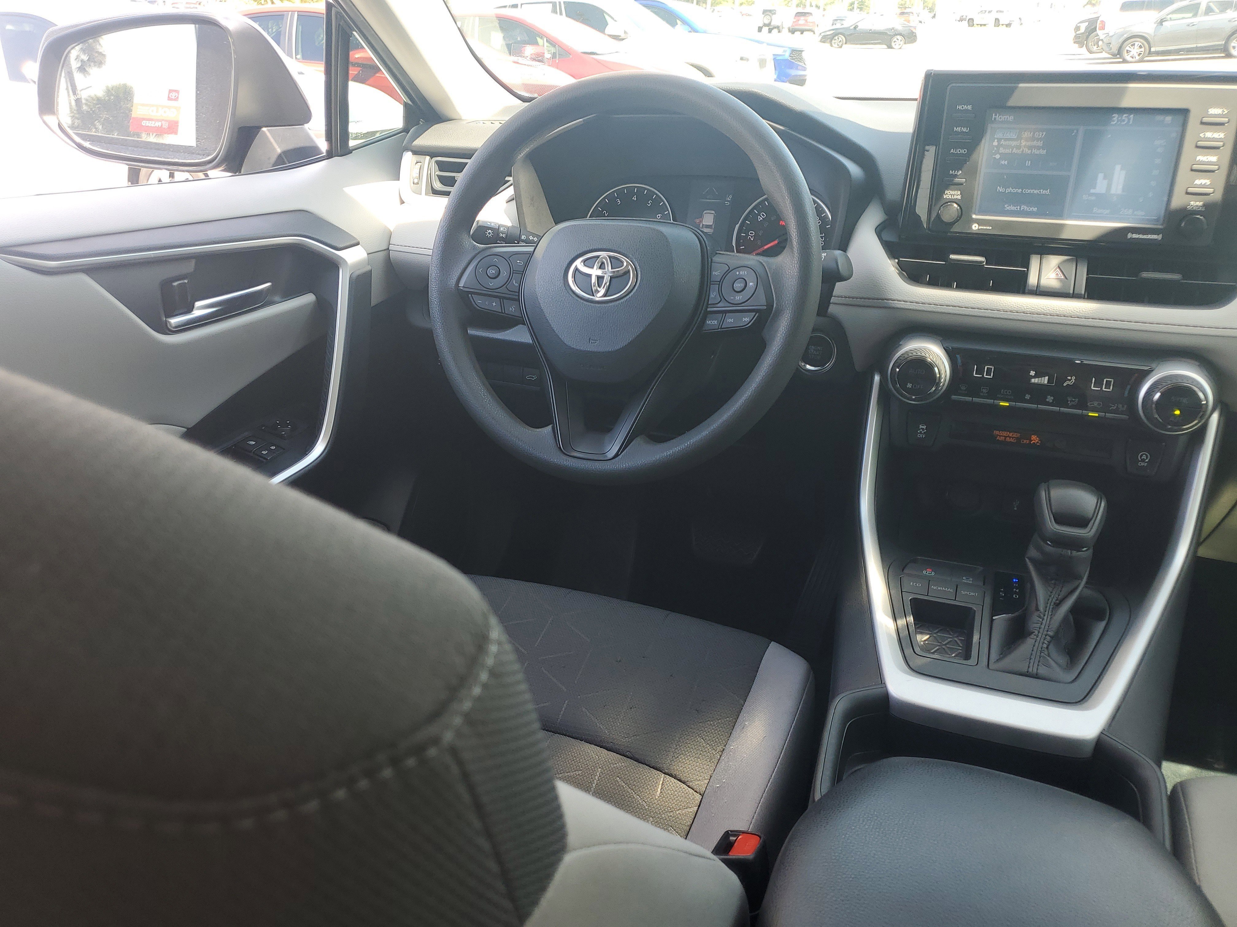 Used 2020 Magnetic Gray Metallic Toyota XLE image 18
