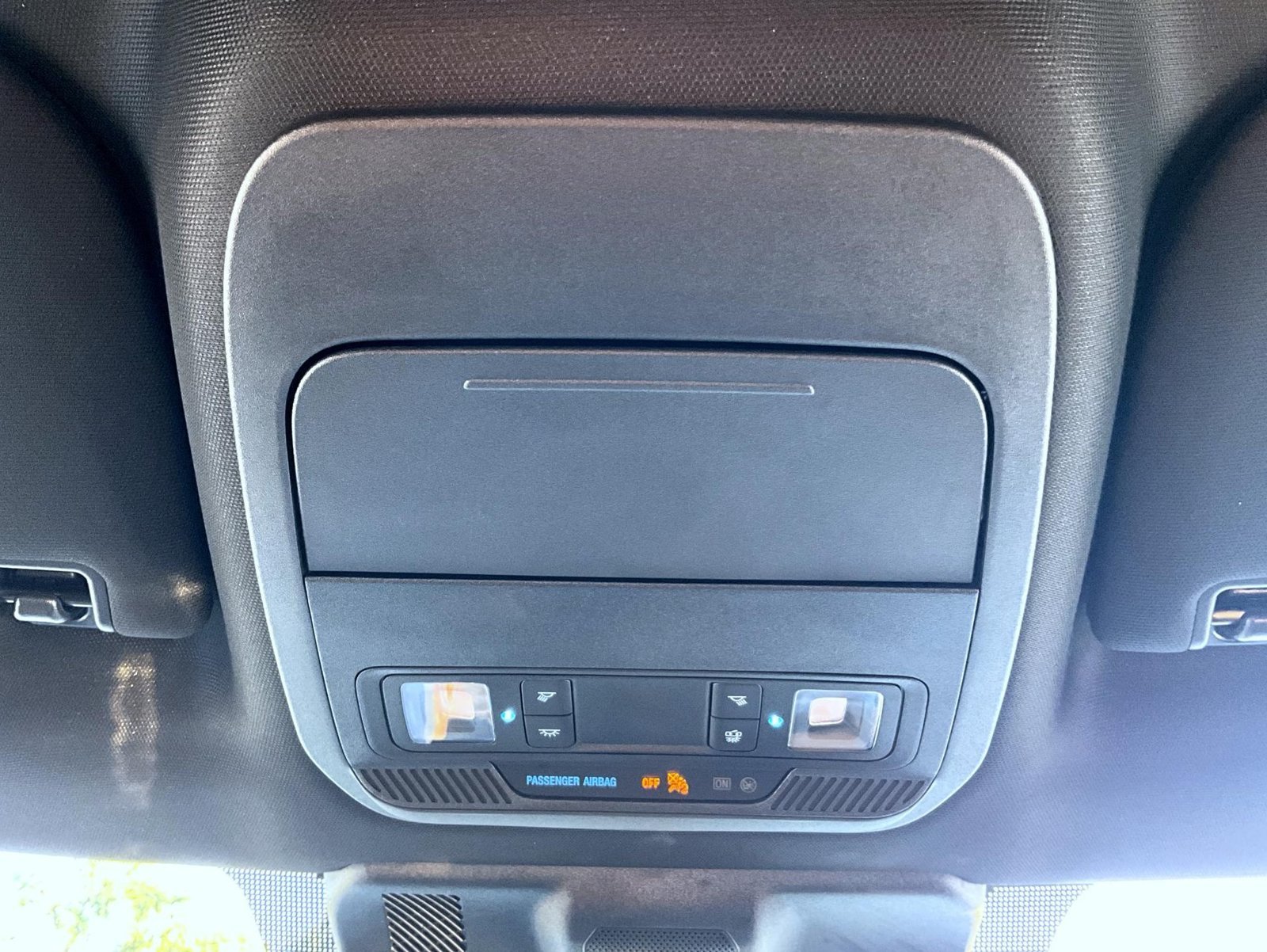Used 2023 Blue Ford XLT image 17