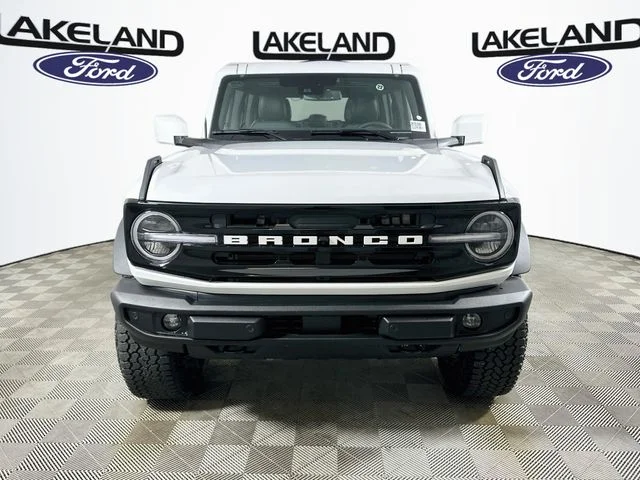 New 2026 White Ford Outer Banks image 8