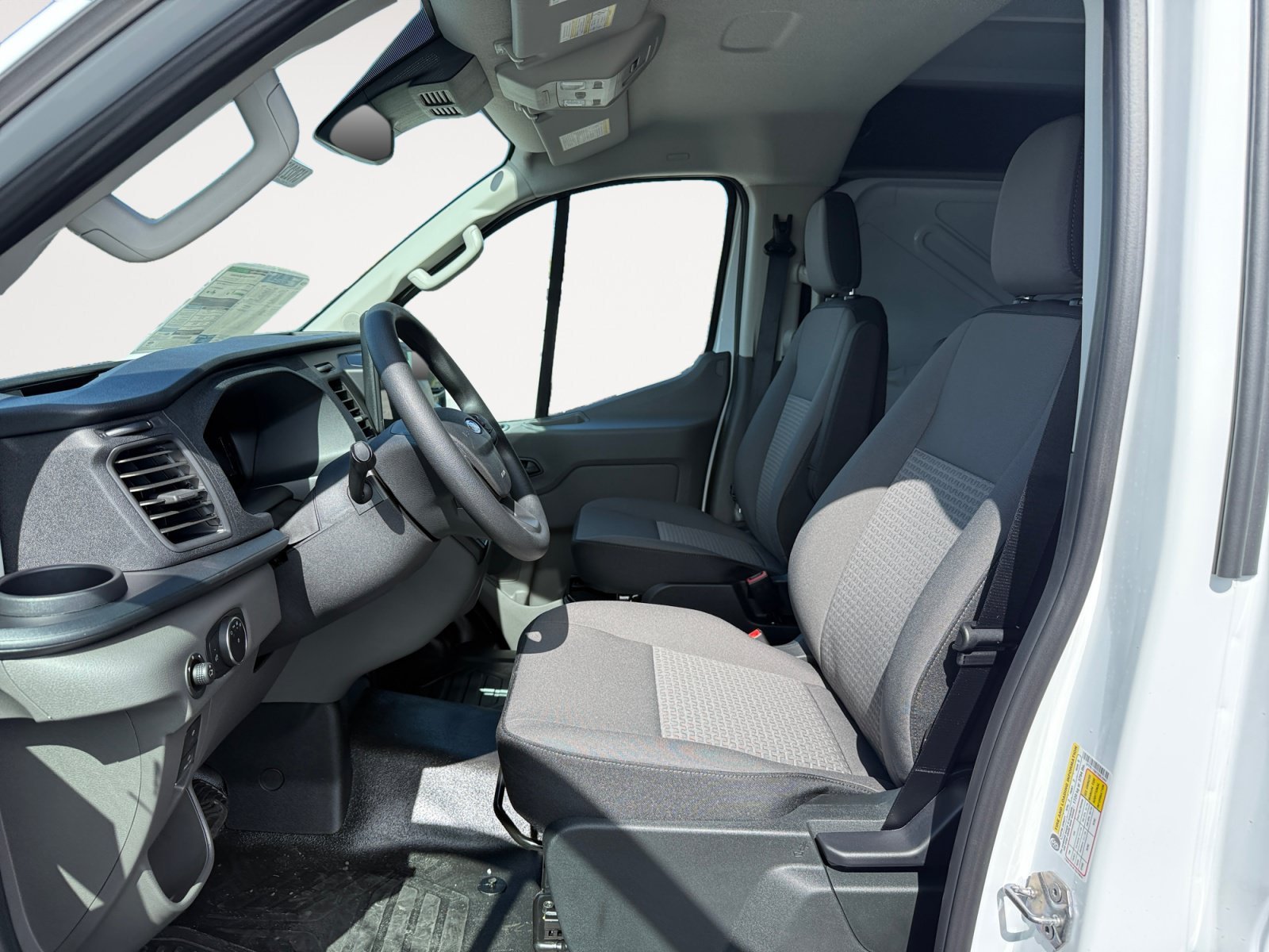 New 2026 Oxford White Ford Cargo Van image 10