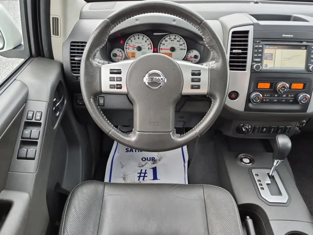 Used 2020 Glacier White Nissan PRO-4X image 8
