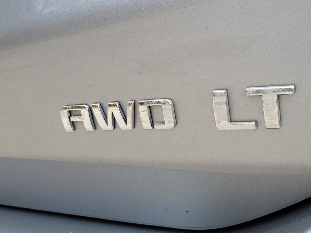 Used 2023 STERLING GRAY METALLIC Chevrolet LT image 6