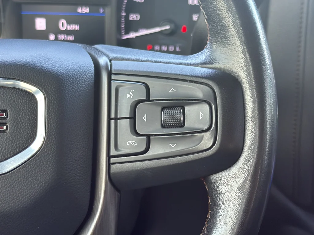 Used 2021 Black GMC AT4 image 18