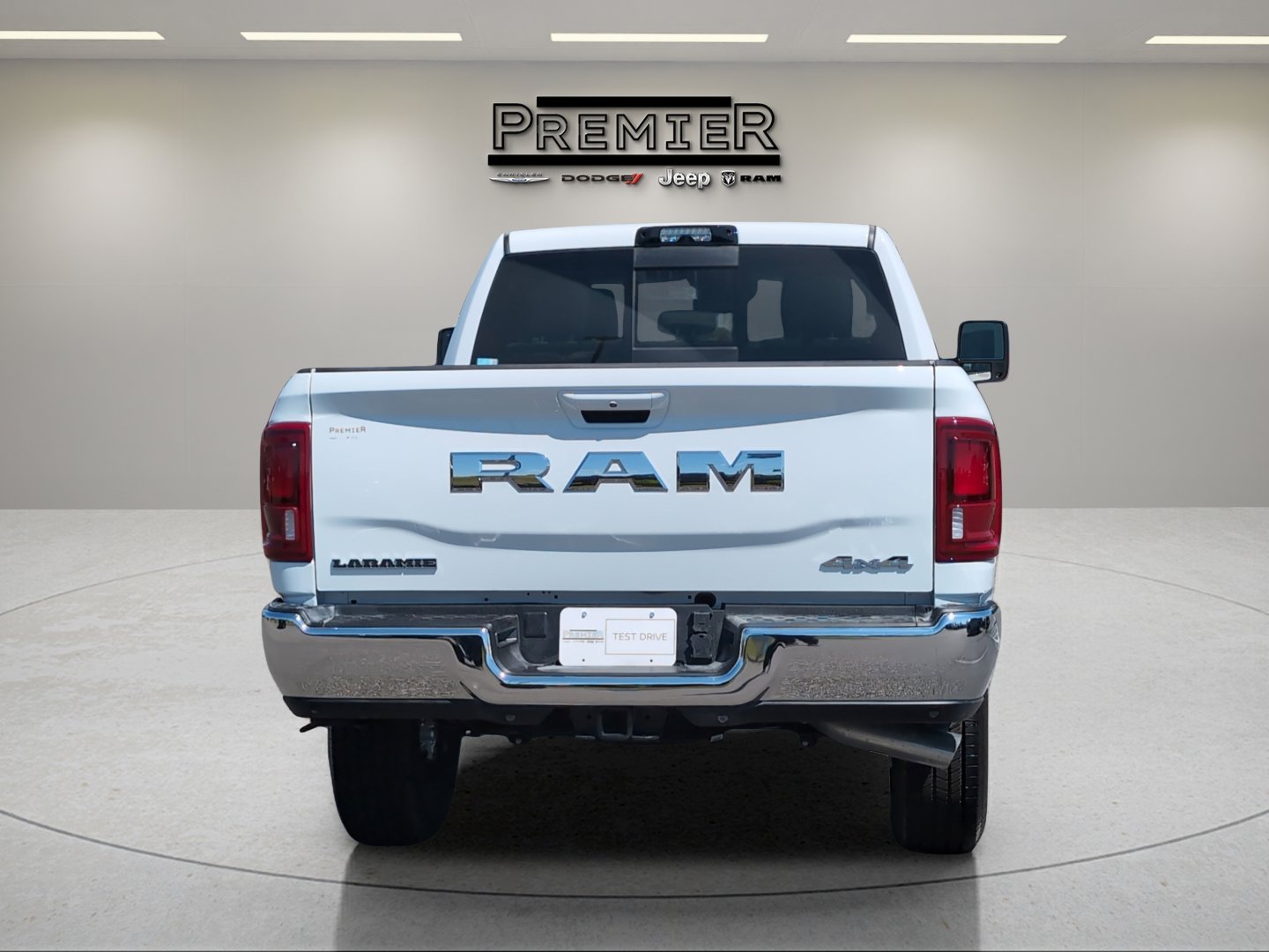 2025 RAM 2500 Laramie - Photo 8