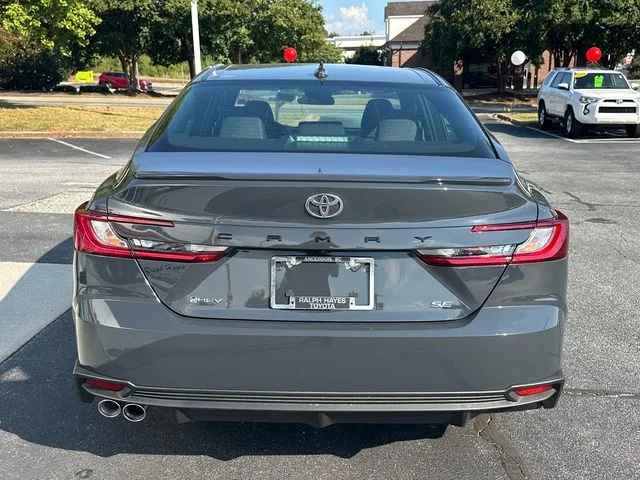 Used 2026  Toyota SE image 4