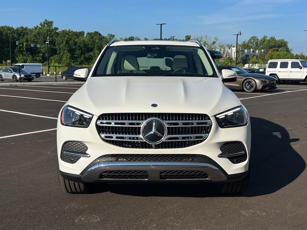 Certified Used 2025 White Mercedes-Benz GLE 350 image 3