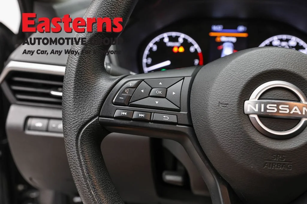 Used 2023 Gray Nissan 2.5 S image 14