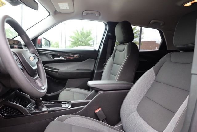 Used 2025 Red Chevrolet LT image 16