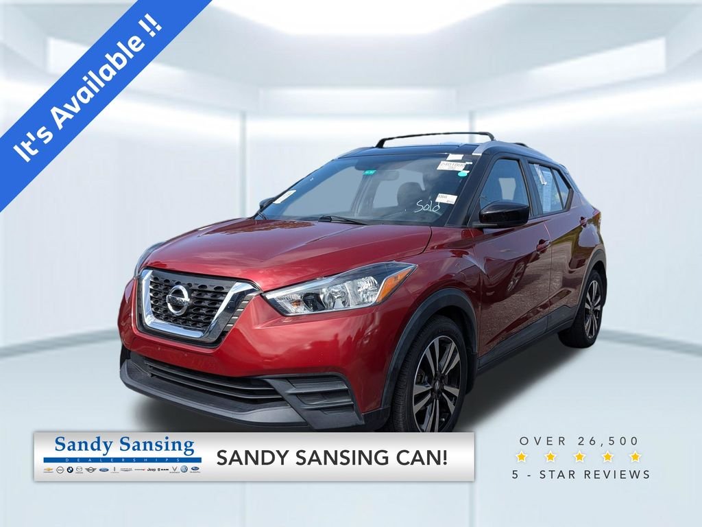 Used 2018 Red Nissan SV image 1