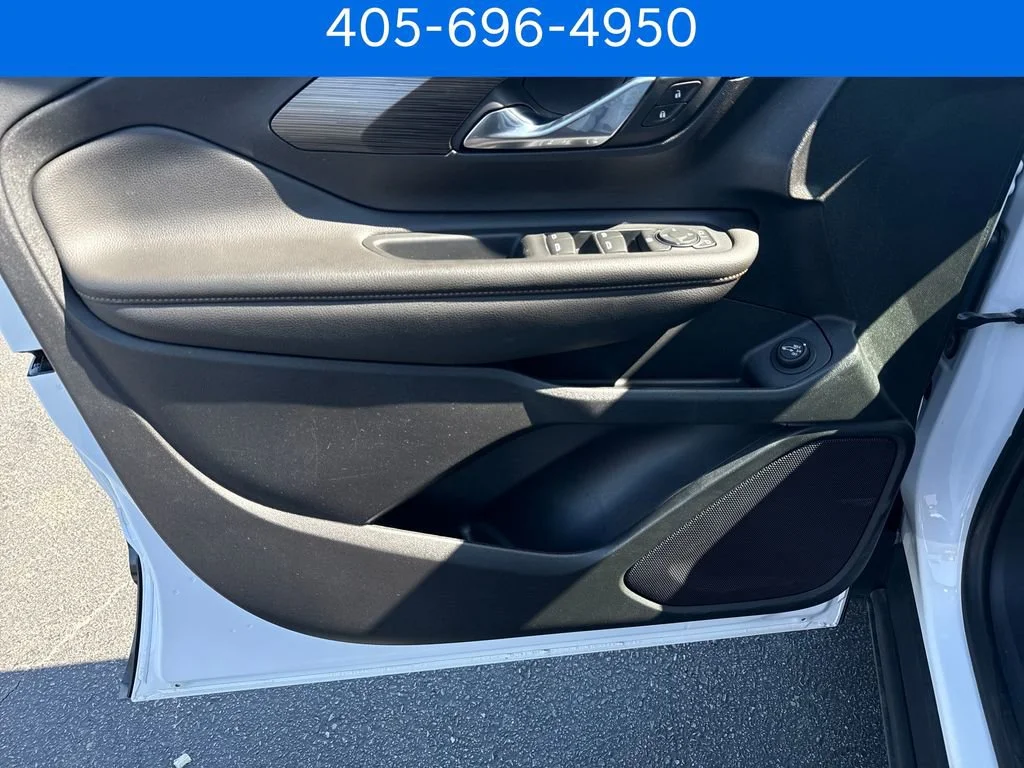 Pre-Owned 2021 GMC Terrain SLT