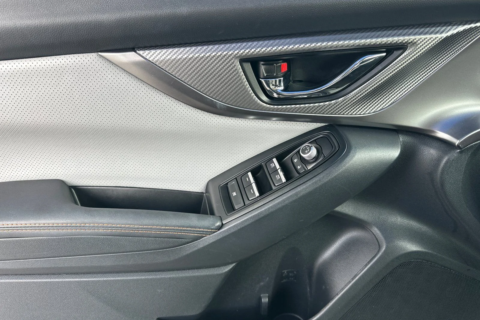 Used 2022 Gray Subaru Limited image 14