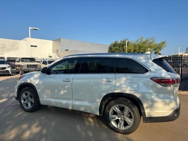 Used 2016 White Toyota Limited Platinum V6 image 8