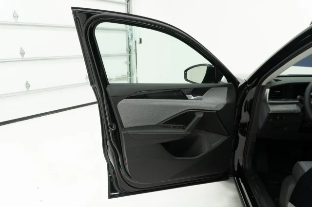 2026 Volkswagen Tiguan S - Photo 13