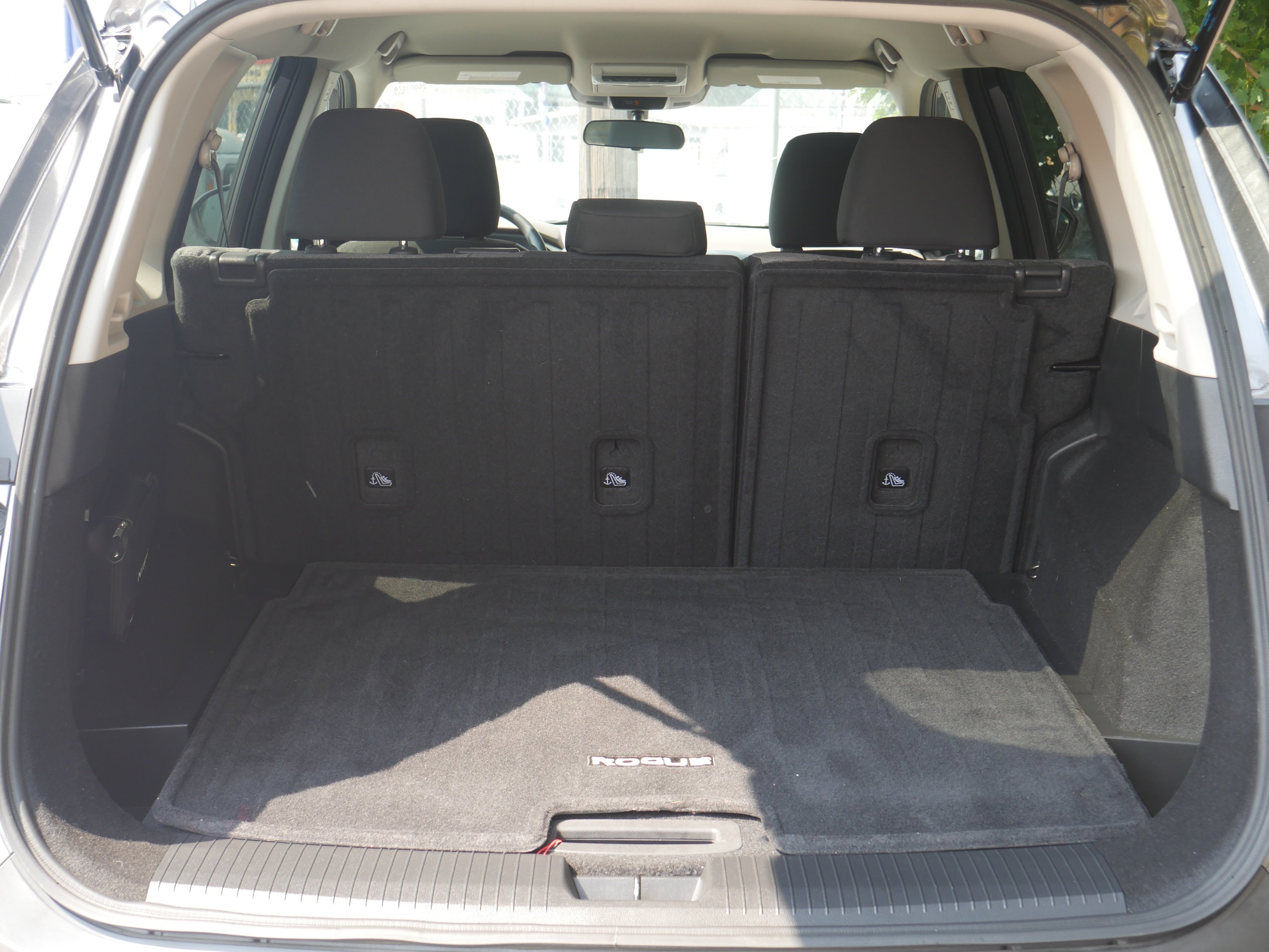 Certified Used 2021 Super Black Nissan S image 18