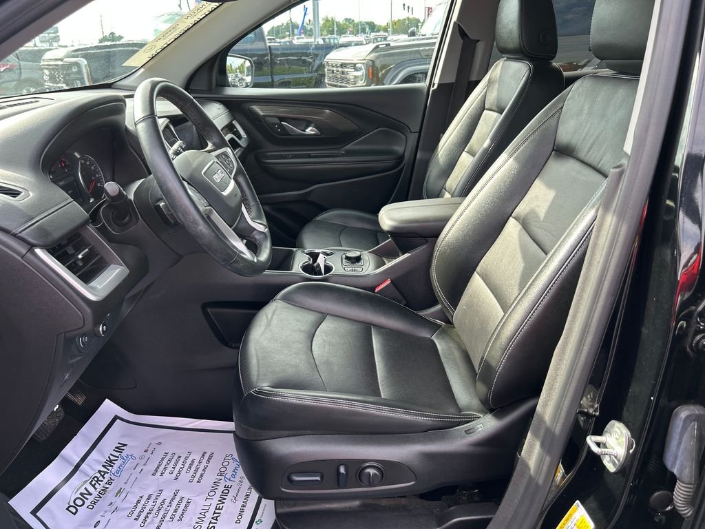2024 GMC Terrain SLT - Photo 13